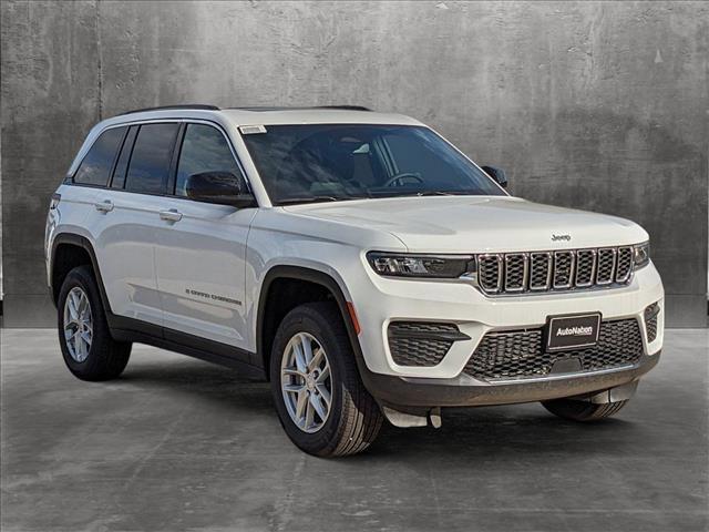 new 2024 Jeep Grand Cherokee car, priced at $39,299