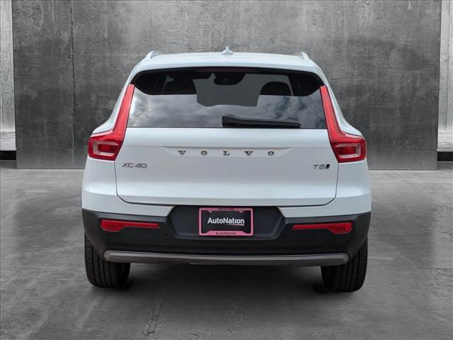 used 2020 Volvo XC40 car, priced at $23,498