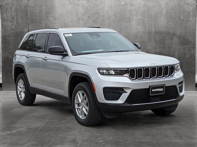 new 2024 Jeep Grand Cherokee car, priced at $38,118