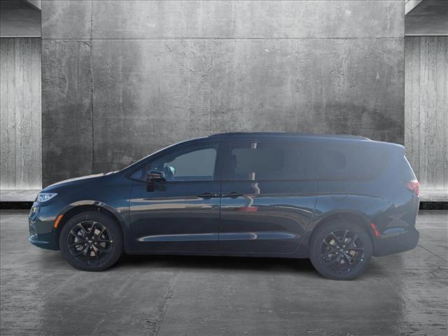 new 2025 Chrysler Pacifica car, priced at $49,398