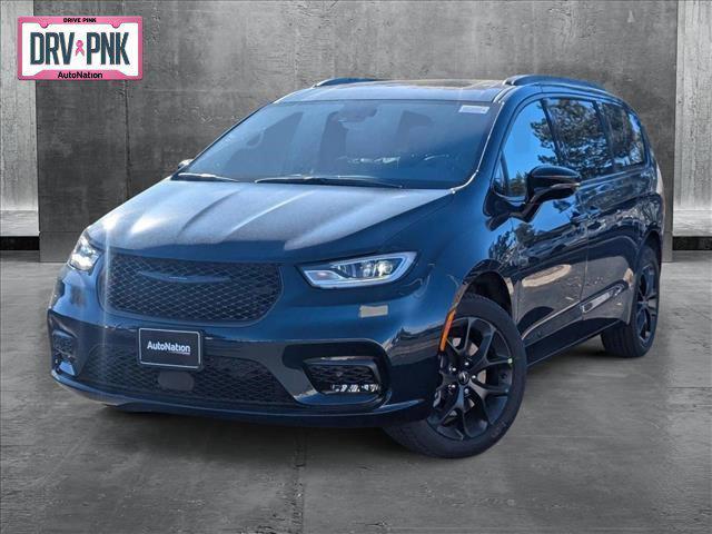 new 2025 Chrysler Pacifica car, priced at $49,398