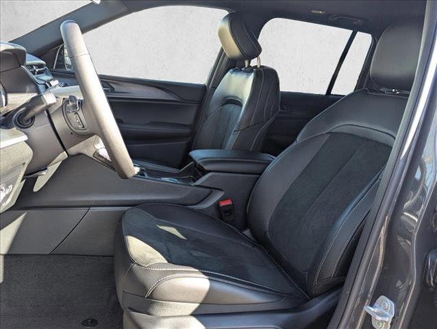 new 2025 Jeep Grand Cherokee car, priced at $42,741