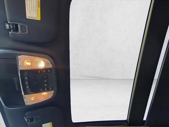 used 2015 Jeep Grand Cherokee car, priced at $8,860