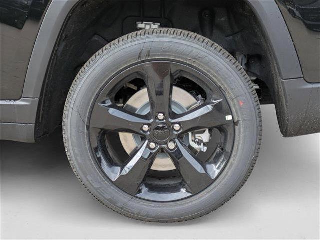 new 2025 Jeep Grand Cherokee L car, priced at $42,991