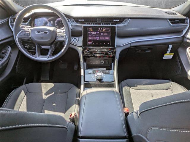 new 2025 Jeep Grand Cherokee L car, priced at $42,589
