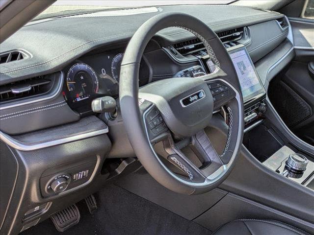 new 2025 Jeep Grand Cherokee car, priced at $42,491