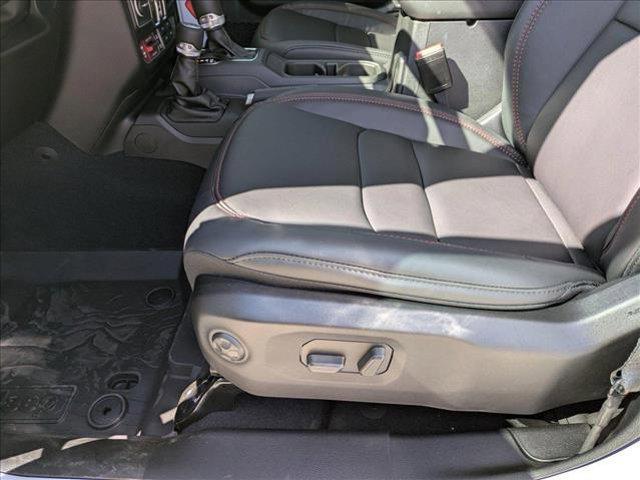 new 2025 Jeep Gladiator car, priced at $49,991