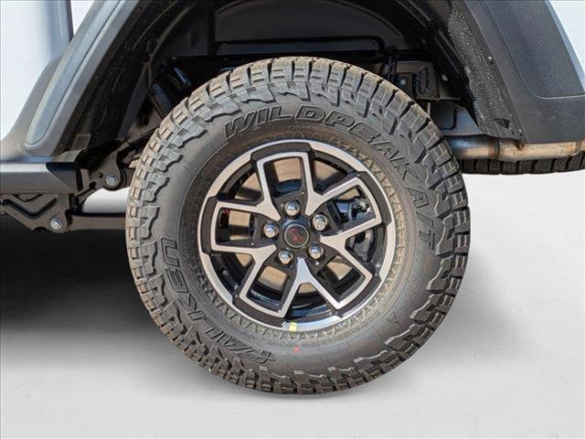 new 2025 Jeep Gladiator car, priced at $49,991