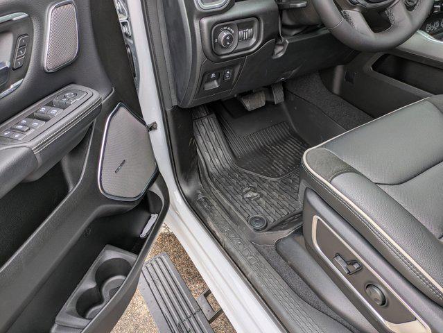 new 2025 Ram 1500 car, priced at $66,639