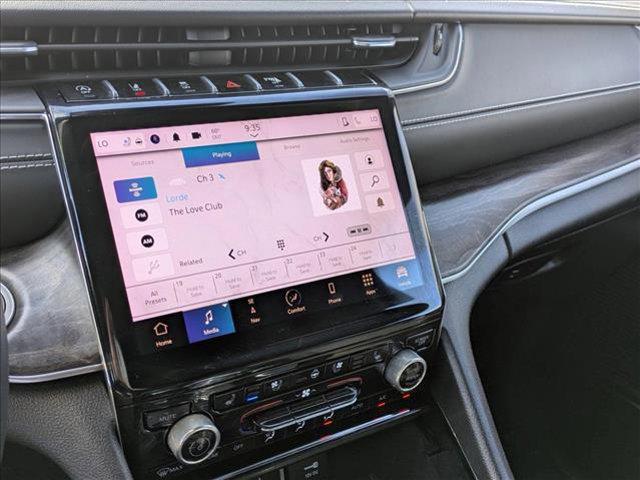used 2022 Jeep Grand Cherokee car, priced at $31,199