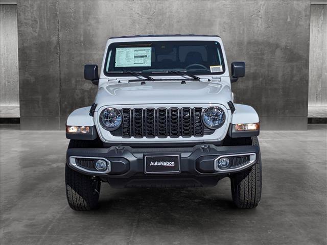 new 2024 Jeep Gladiator car, priced at $40,132