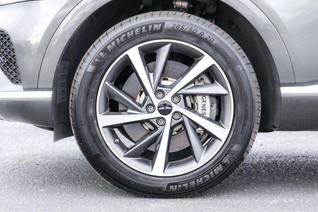 used 2025 Genesis GV80 car, priced at $53,095