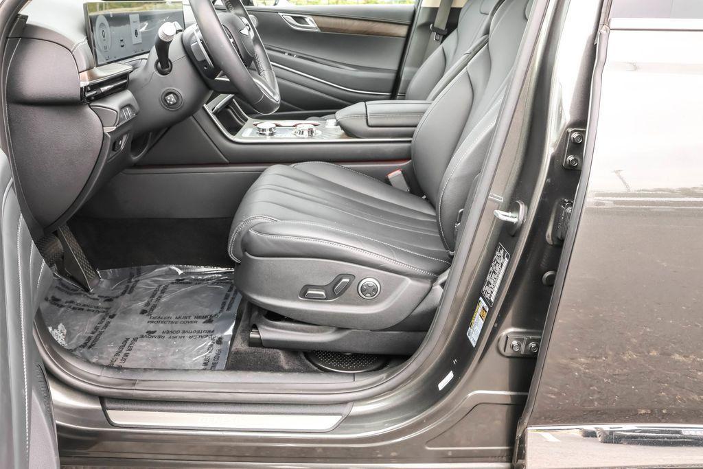 used 2025 Genesis GV80 car, priced at $53,095