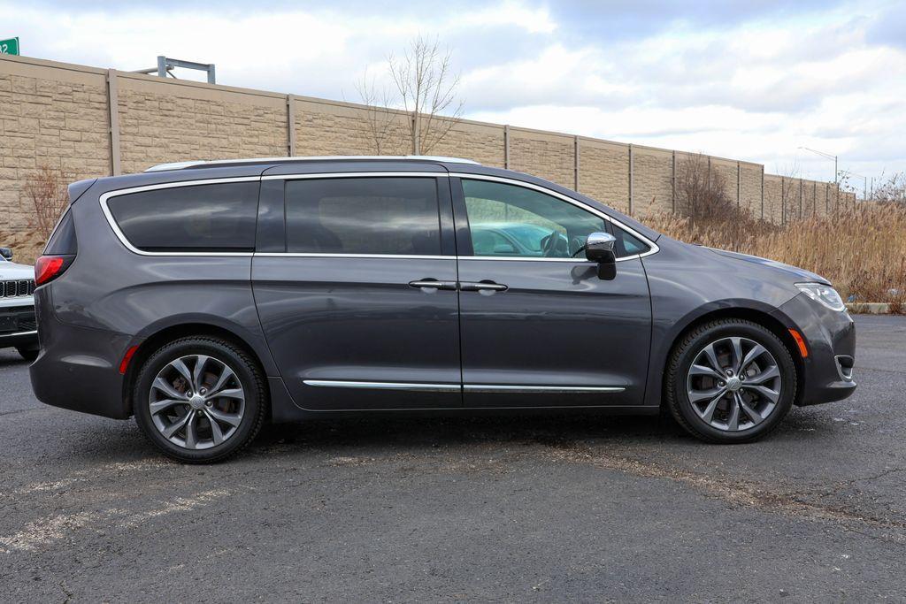 used 2019 Chrysler Pacifica car, priced at $23,095