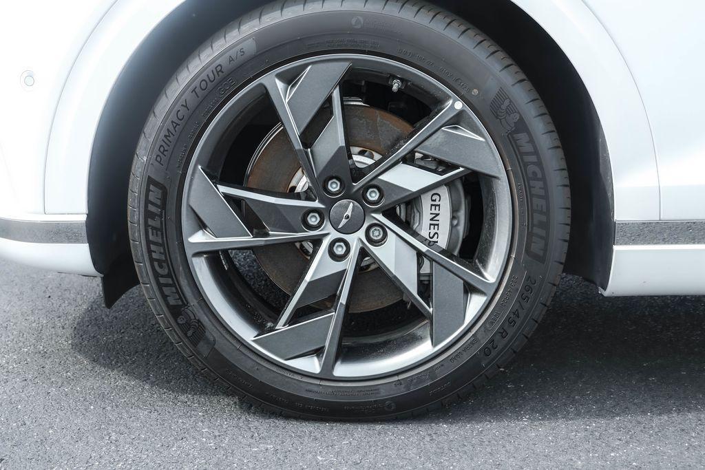 used 2024 Genesis Electrified GV70 car, priced at $52,321