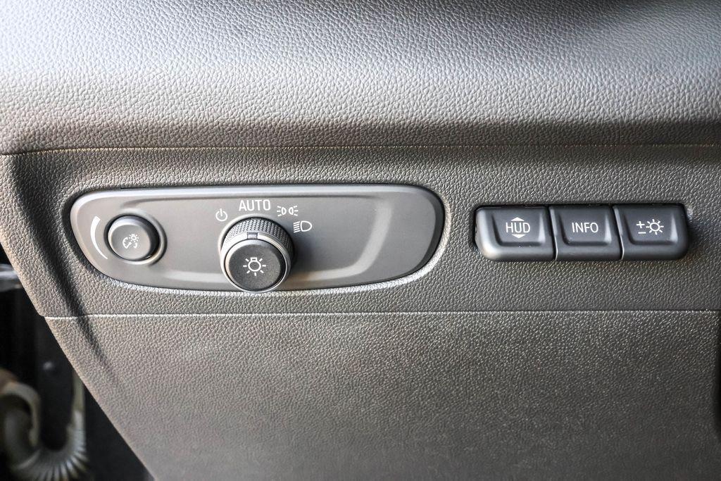 used 2022 Buick Envision car, priced at $28,121