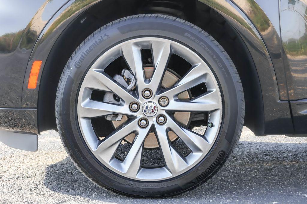 used 2022 Buick Envision car, priced at $28,121