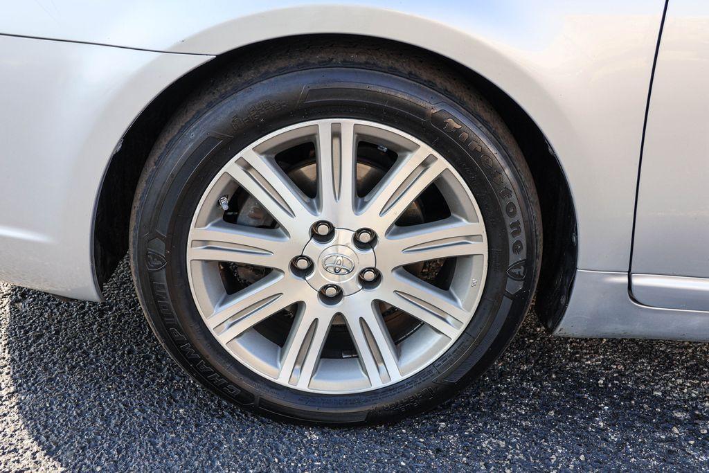 used 2007 Toyota Avalon car, priced at $8,336