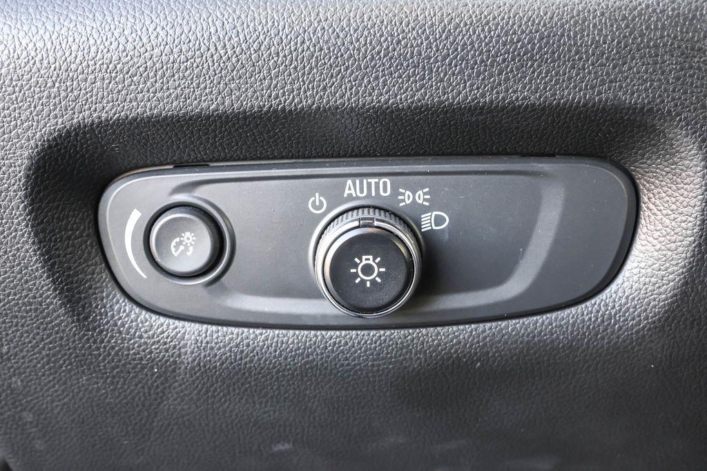 used 2023 Chevrolet Traverse car, priced at $38,766