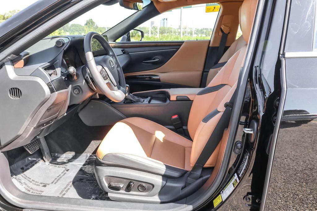 used 2023 Lexus ES 350 car, priced at $38,710