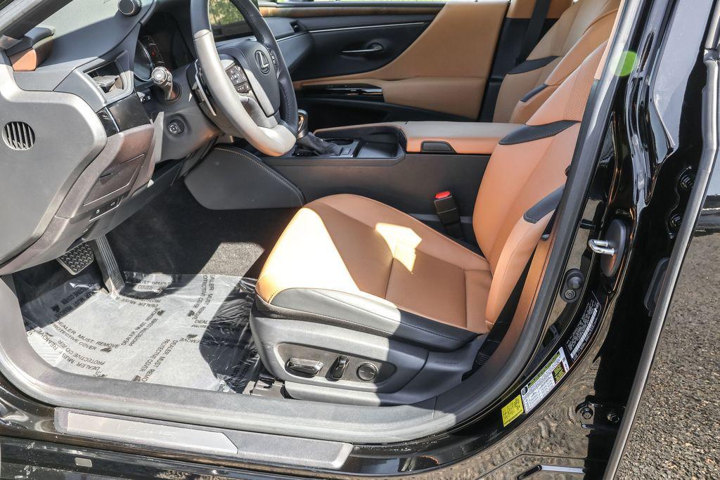 used 2023 Lexus ES 350 car, priced at $38,710