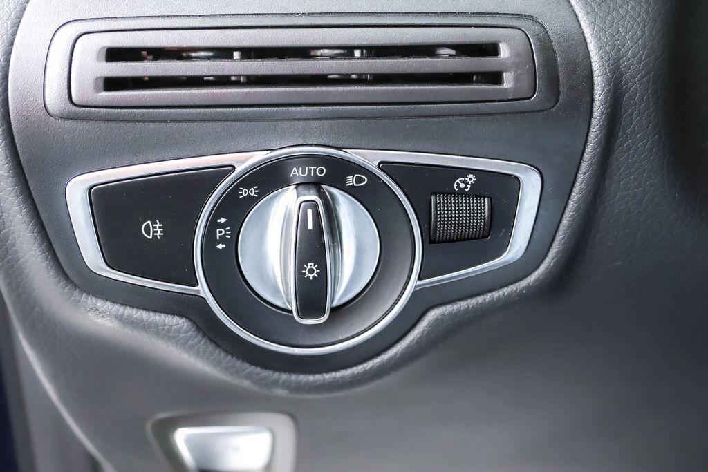 used 2021 Mercedes-Benz GLC 300 car, priced at $39,998