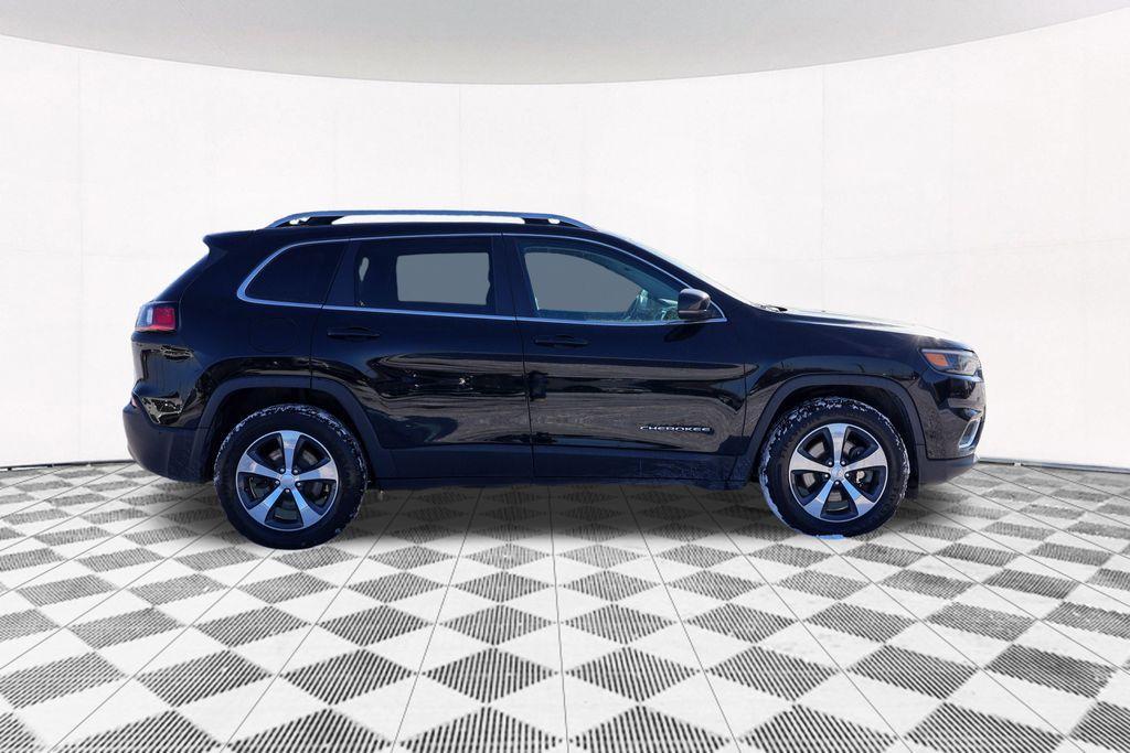 used 2019 Jeep Cherokee car, priced at $15,760