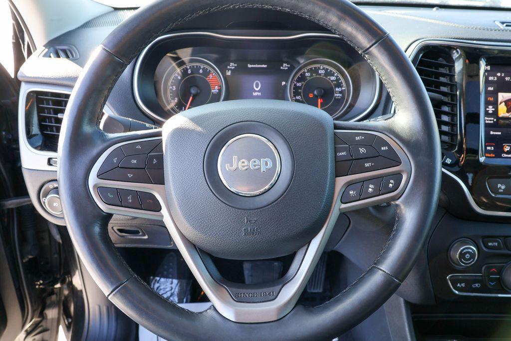 used 2019 Jeep Cherokee car, priced at $15,760