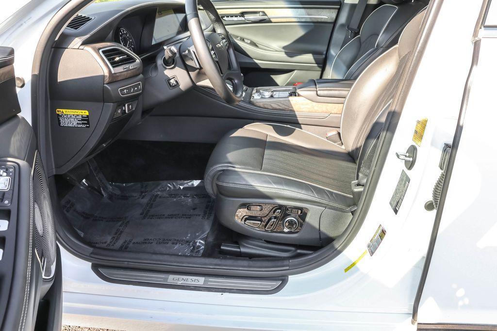 used 2020 Genesis G90 car, priced at $35,900