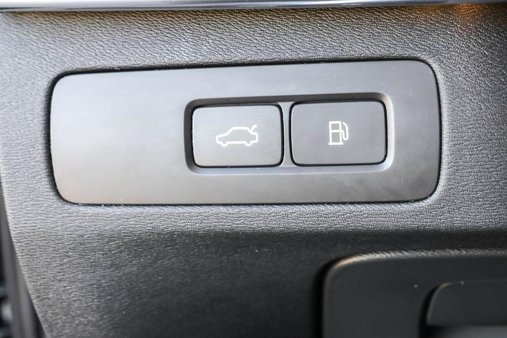 used 2023 Volvo XC90 Recharge Plug-In Hybrid car, priced at $49,998