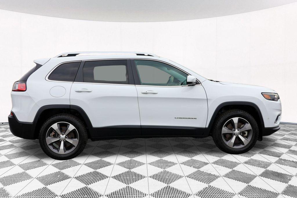 used 2021 Jeep Cherokee car, priced at $18,168