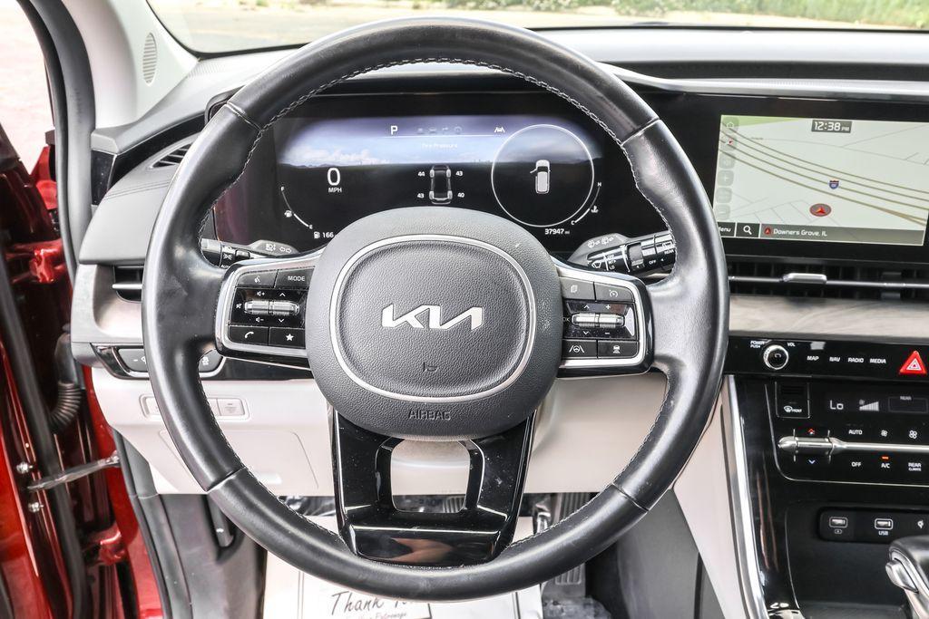used 2023 Kia Carnival car, priced at $37,665