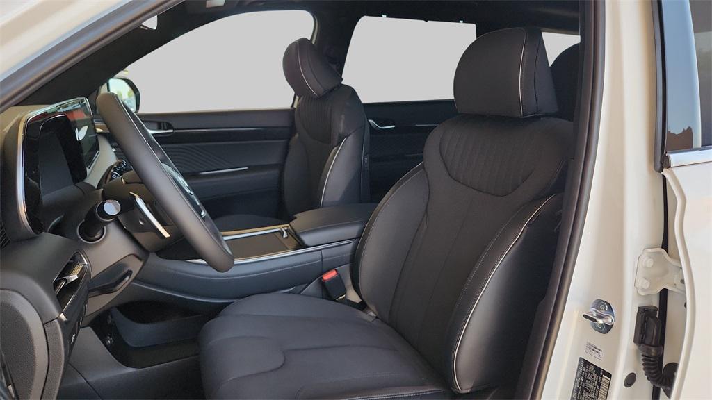 new 2025 Hyundai Palisade car, priced at $52,445
