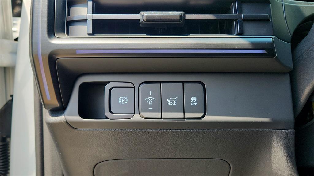 new 2025 Hyundai SANTA FE HEV car, priced at $47,144