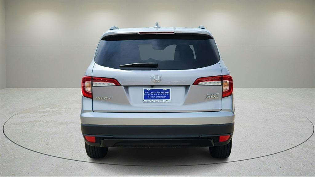 used 2022 Honda Pilot car, priced at $33,075