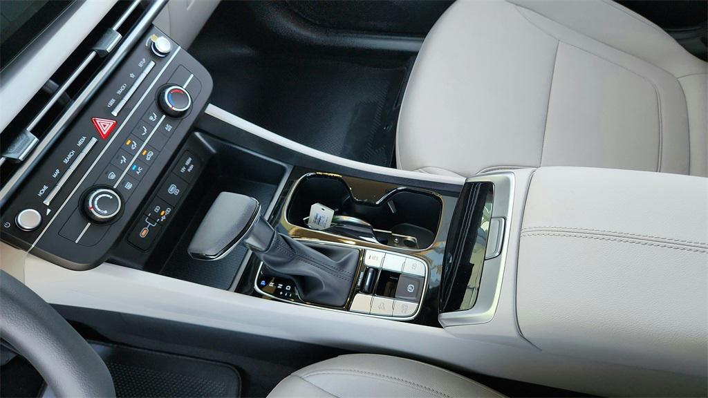 new 2026 Hyundai Tucson car, priced at $27,975