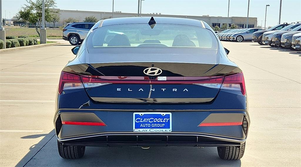 new 2024 Hyundai Elantra car, priced at $24,729