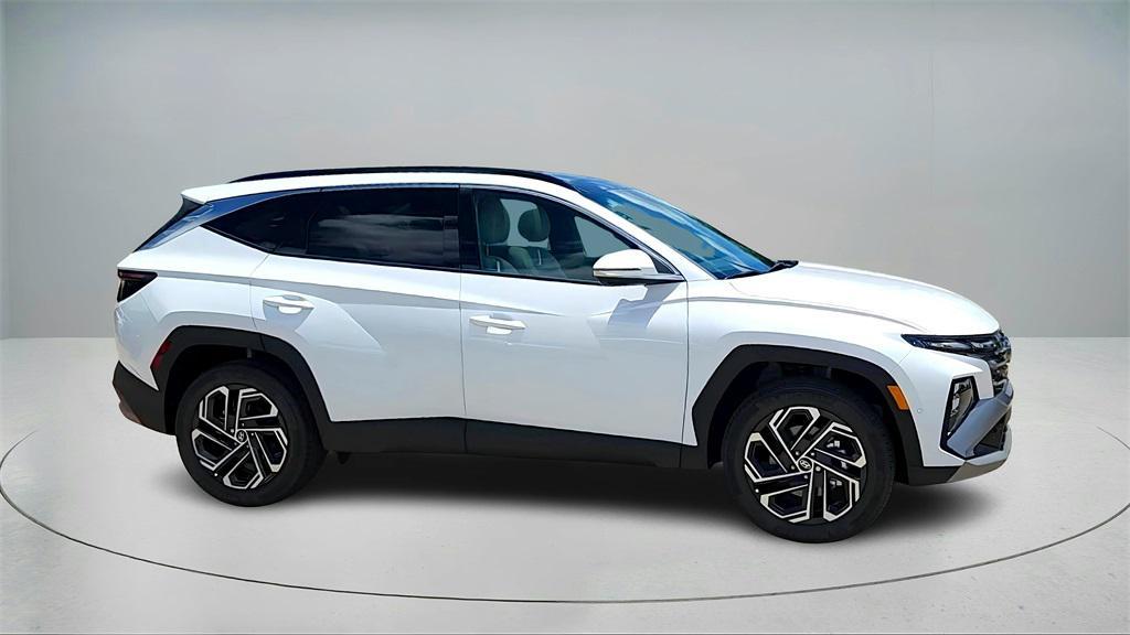 new 2025 Hyundai TUCSON Hybrid car, priced at $40,335