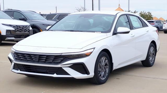 new 2024 Hyundai Elantra car, priced at $24,681