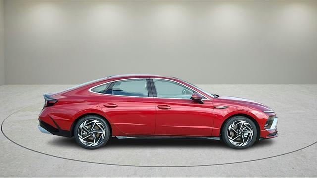 new 2024 Hyundai Sonata car, priced at $30,714