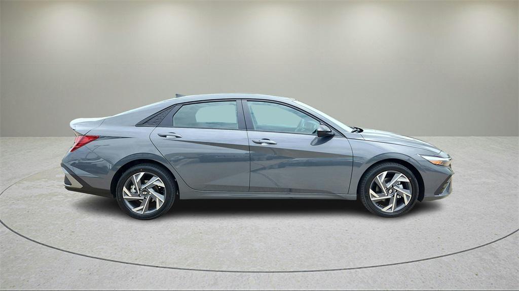 new 2025 Hyundai Elantra car, priced at $23,395
