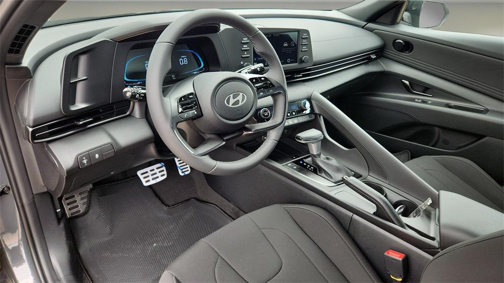 new 2025 Hyundai Elantra car, priced at $23,395