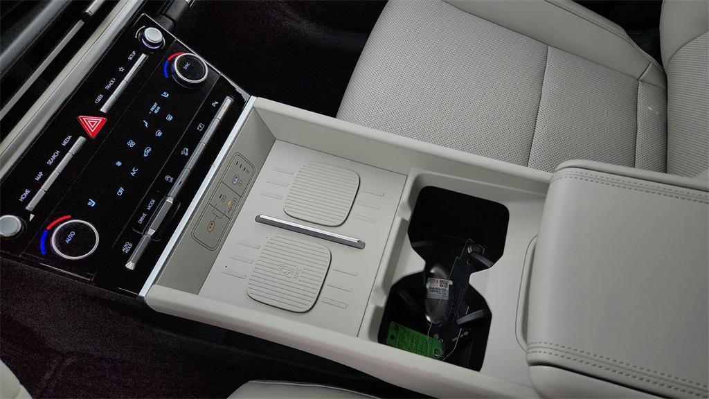 new 2025 Hyundai Santa Fe car, priced at $35,234