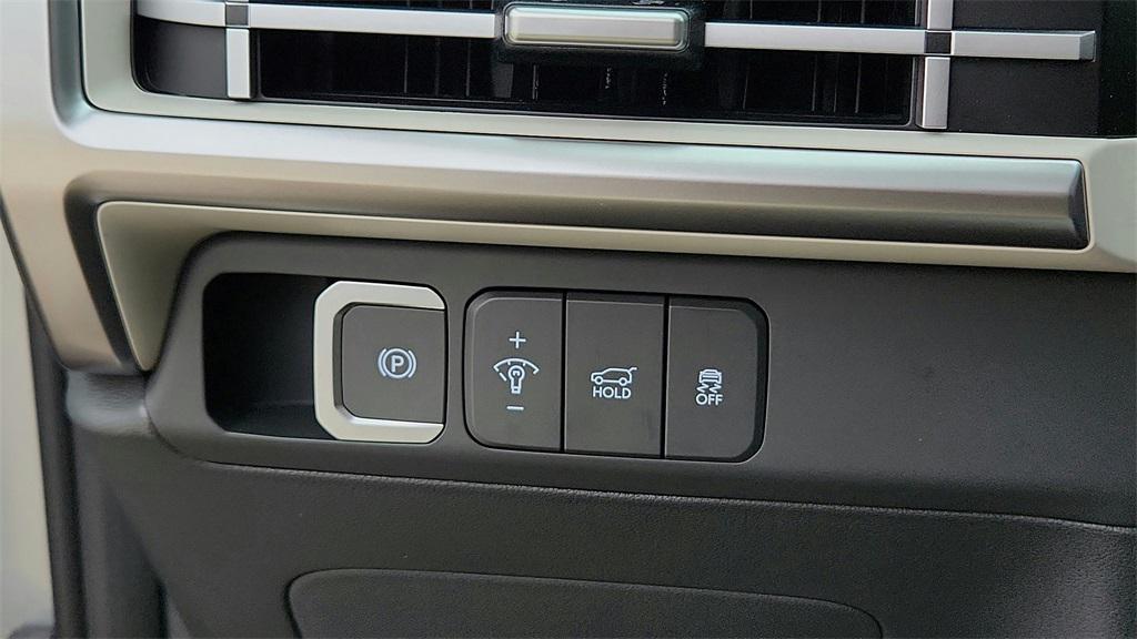 new 2025 Hyundai Santa Fe car, priced at $35,234