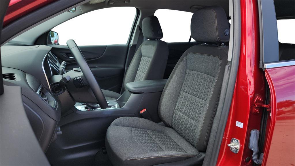 used 2024 Chevrolet Equinox car, priced at $23,344