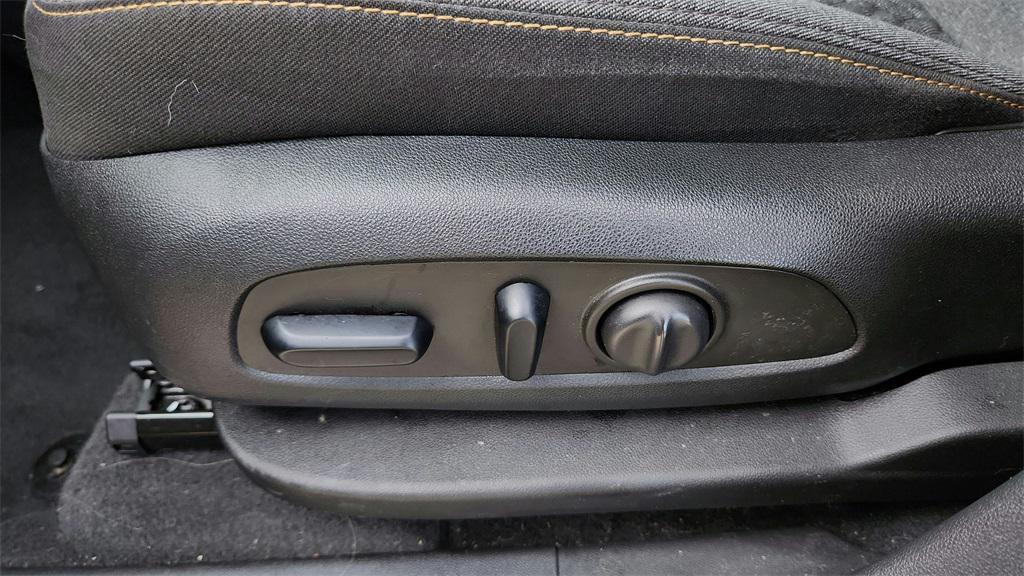 used 2024 Chevrolet Equinox car, priced at $23,344