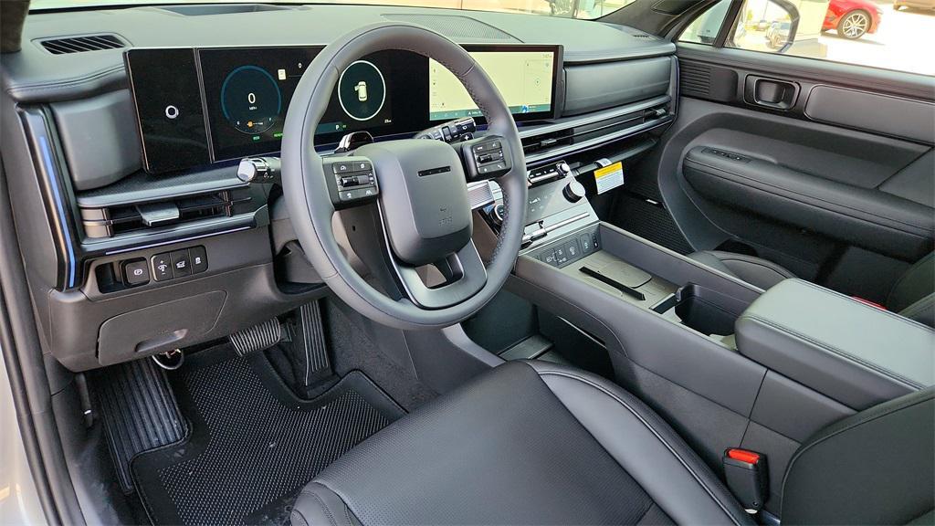 new 2025 Hyundai SANTA FE HEV car, priced at $48,675