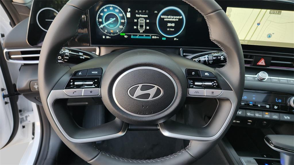 new 2025 Hyundai Elantra car, priced at $29,295