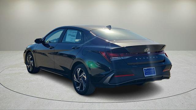 new 2025 Hyundai Elantra car, priced at $24,675