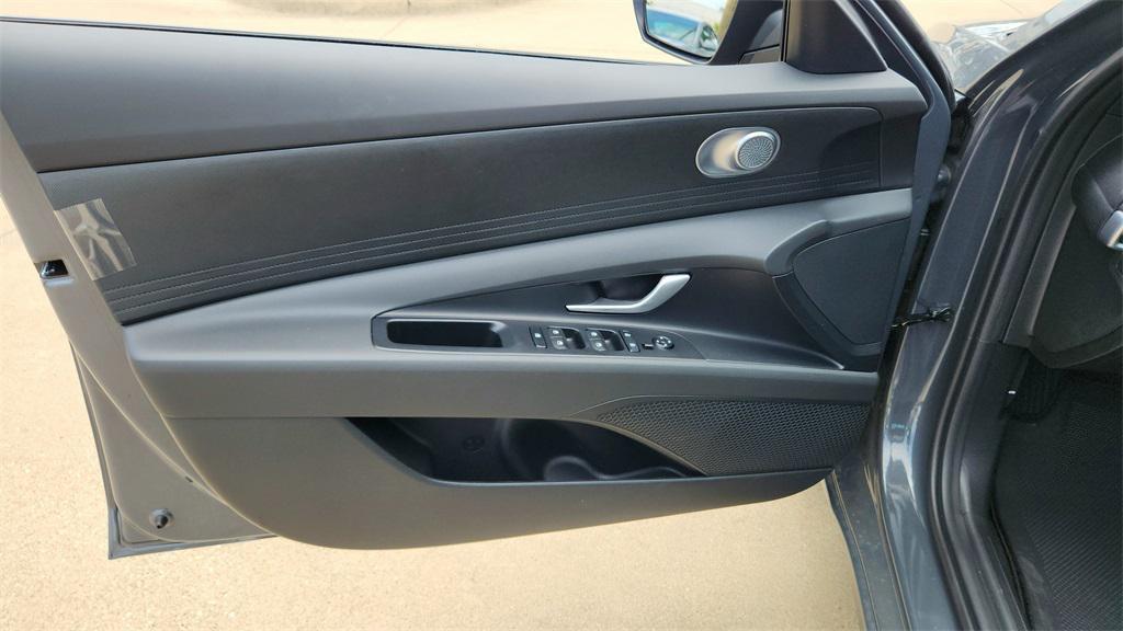 used 2025 Hyundai ELANTRA HEV car, priced at $25,455